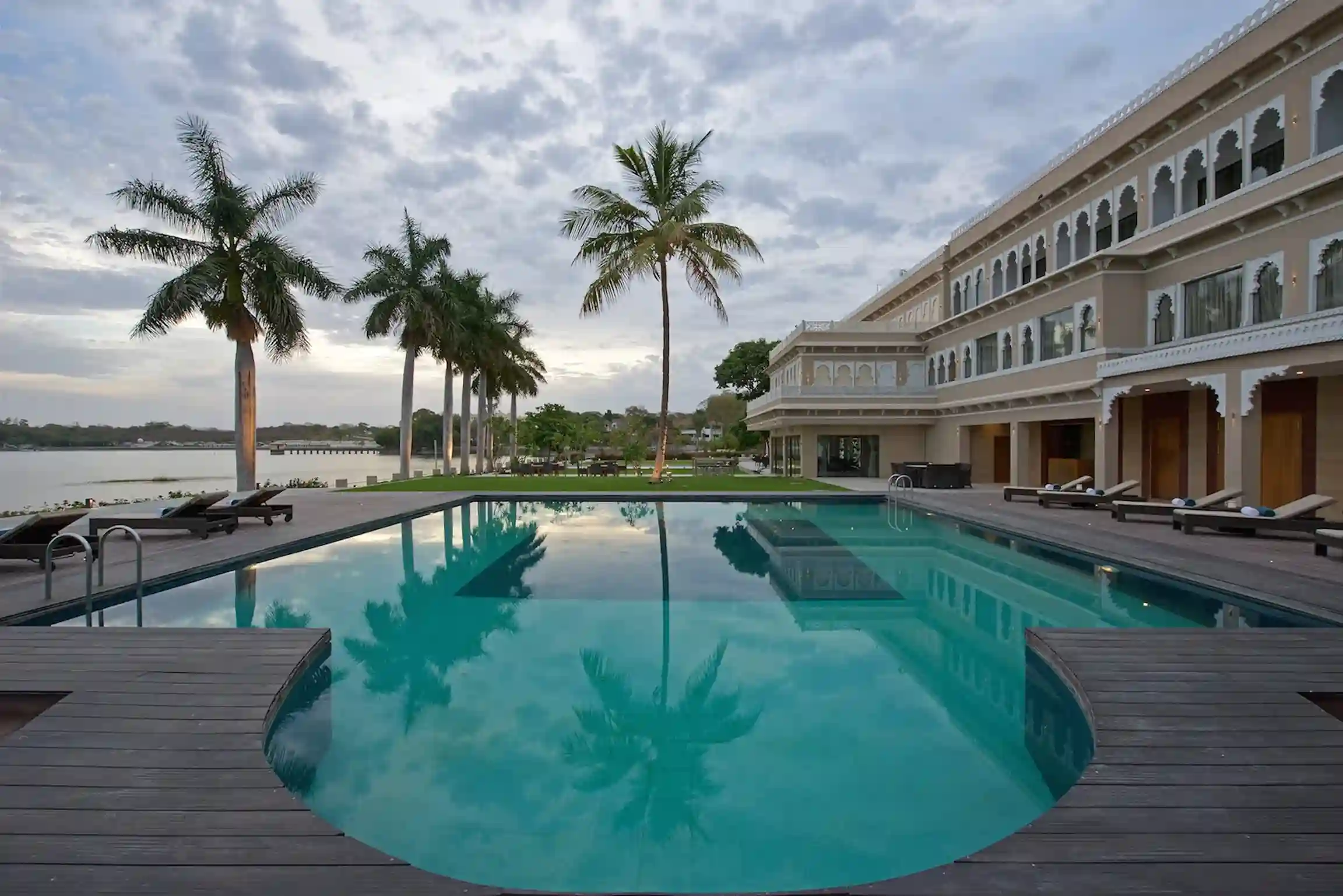 Hotel Lakend Udaipur