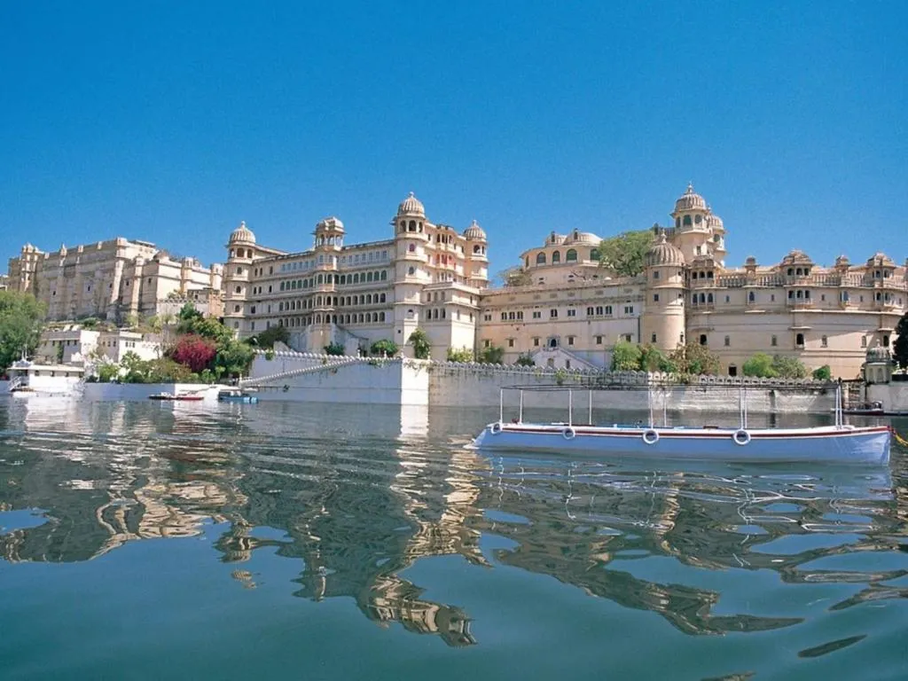Shiv Niwas Palace by HRH Group