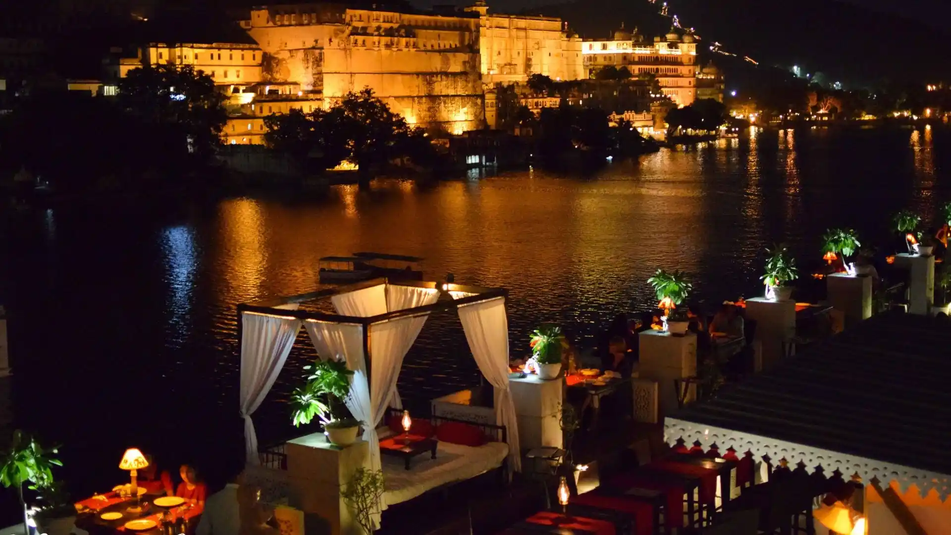 Night Scene Lake Pichola in Udaipur