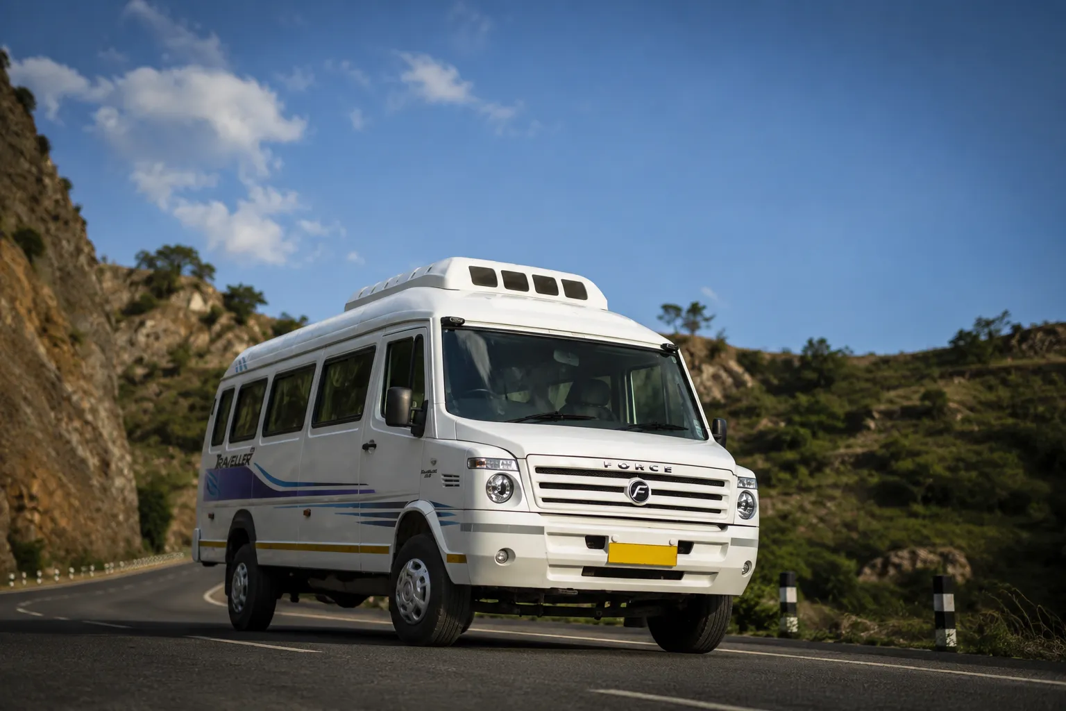 Best Occasions to Hire a Tempo Traveller in Udaipur Best Occasions to Hire a Tempo Traveller in Udaipur